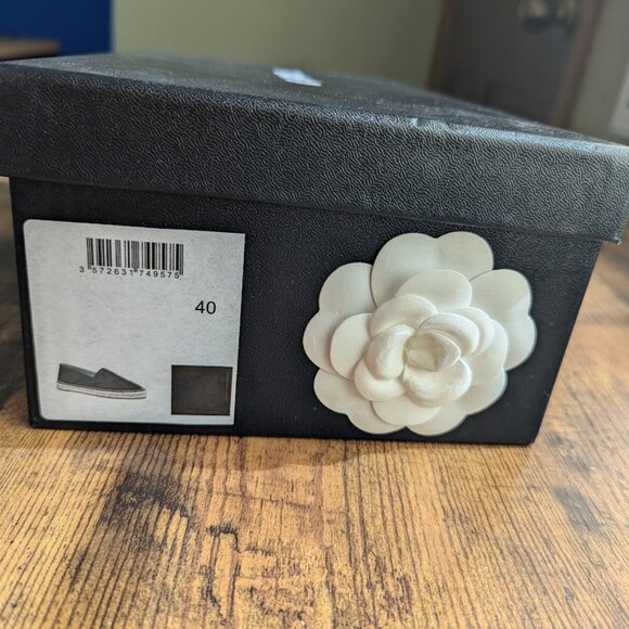 CHANEL black lambskin espadrilles size 40 - Picture 13 of 14